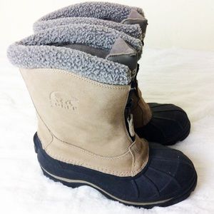 Sorel Ellesmere II Front Zip Suede Tan Snow Boots